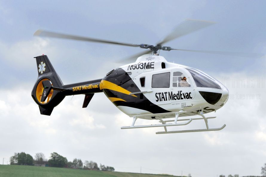 Rumpfbausatz EC135  H135 1:4 mit Elektromechanik und Fenestron