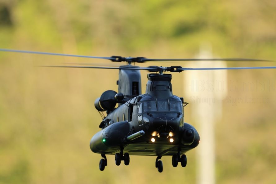 Chinook 1:7,5 Elektro - Rumpfbausatz inkl. Tandemmechanik k,Nase