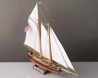 America Yacht 1:155 Baukasten