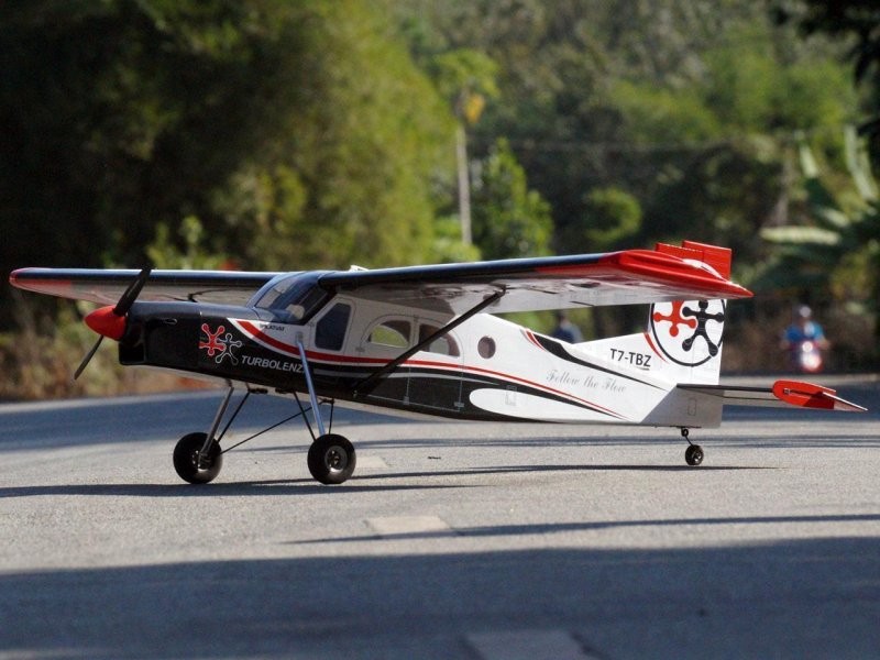 Pilatus Porter BIG (Turbolenza) / 2720mm